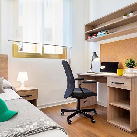 Micampus Armendariz Student Residence Sewilla Zewnętrze zdjęcie