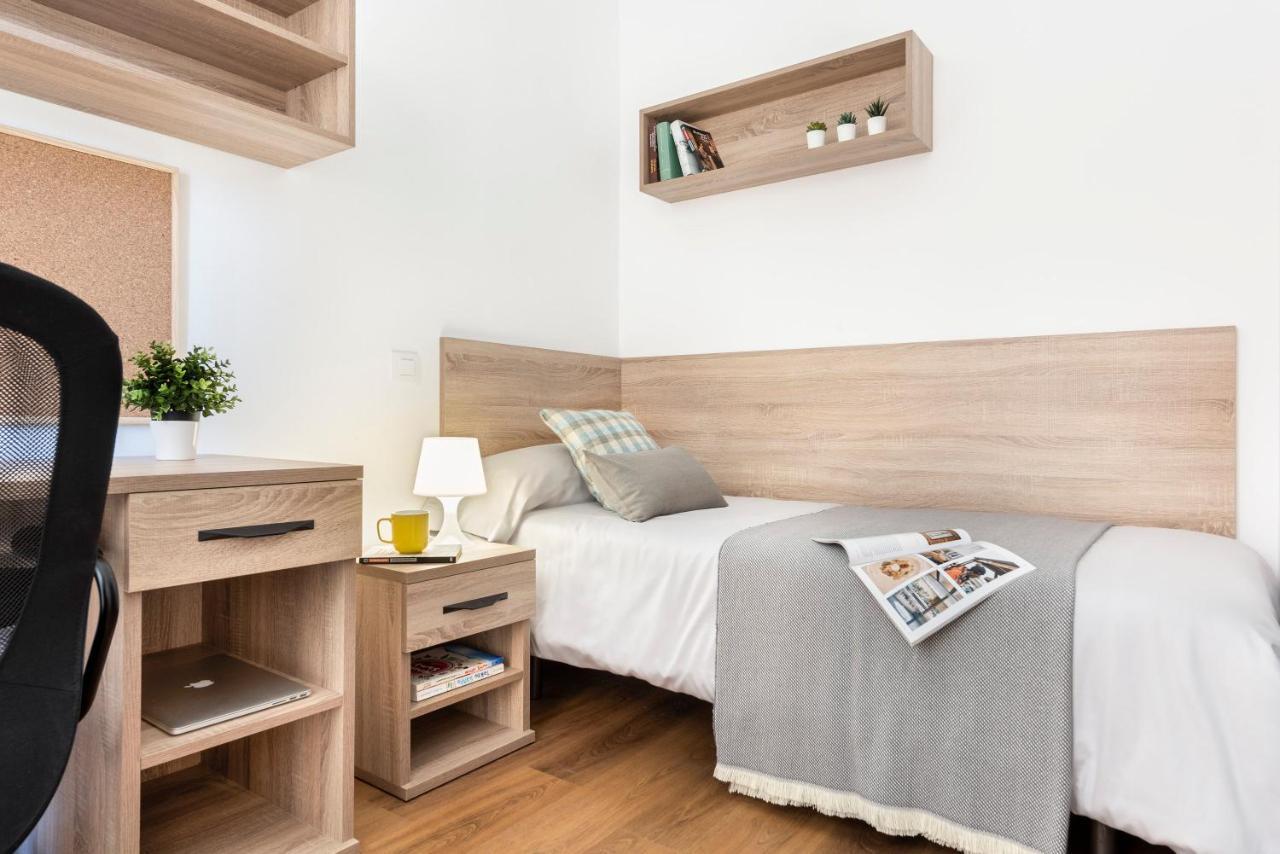 Micampus Armendariz Student Residence Sewilla Zewnętrze zdjęcie